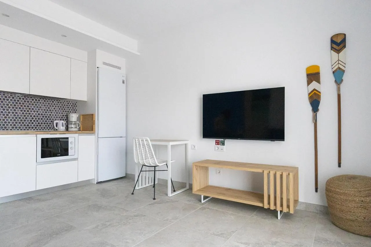Esmeralda Cotillo Homes By Livvo