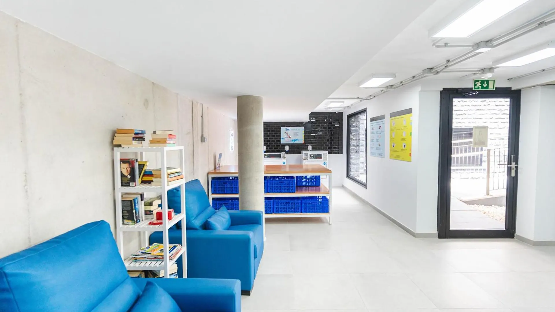 Esmeralda Cotillo Homes By Livvo