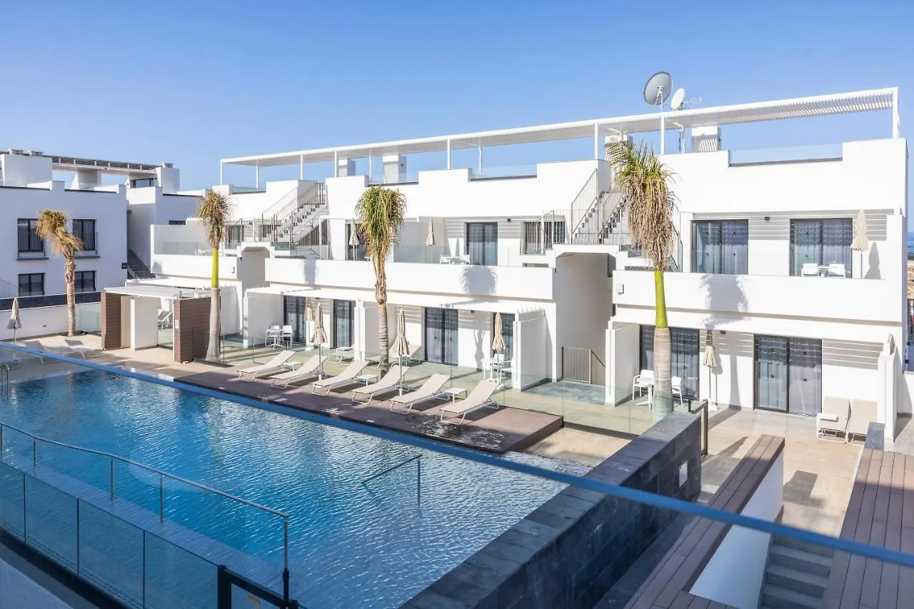 Esmeralda Cotillo Homes By Livvo