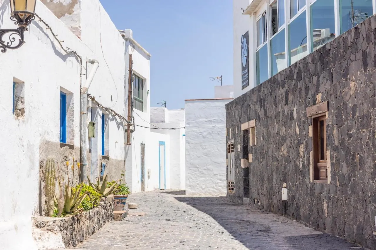 Esmeralda Cotillo Homes By Livvo Spain