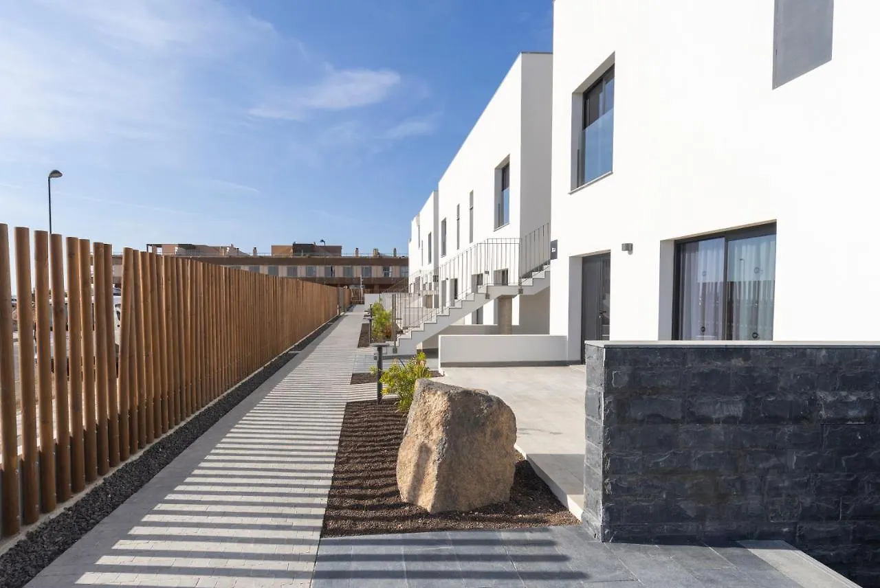 Esmeralda Cotillo Homes By Livvo Spain